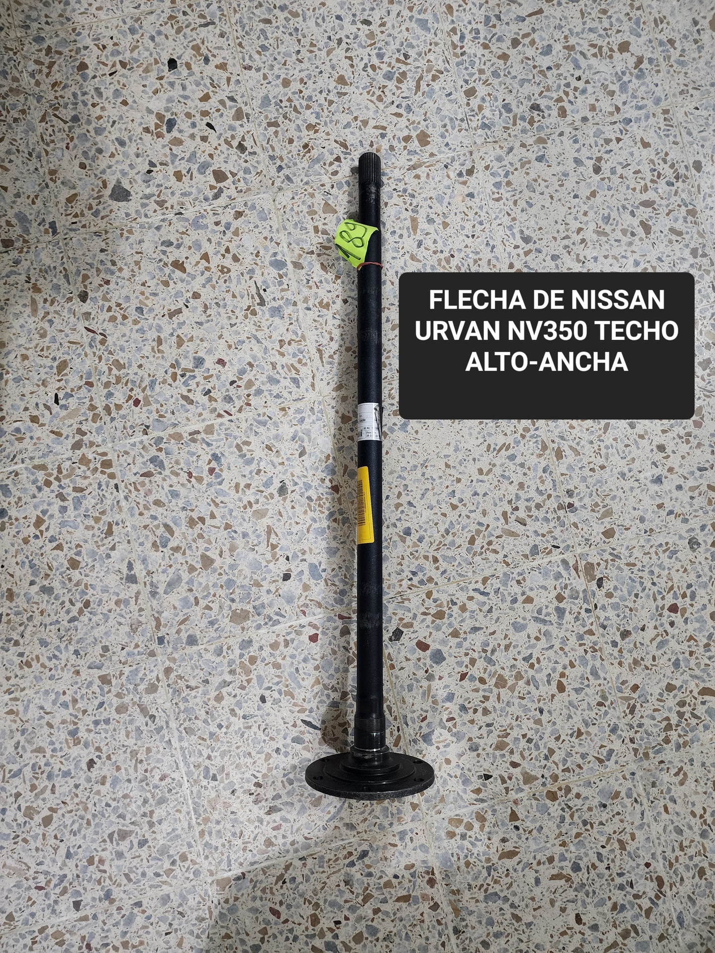 Flecha para Nissan Urvan NV350 de techo alto - ancha
